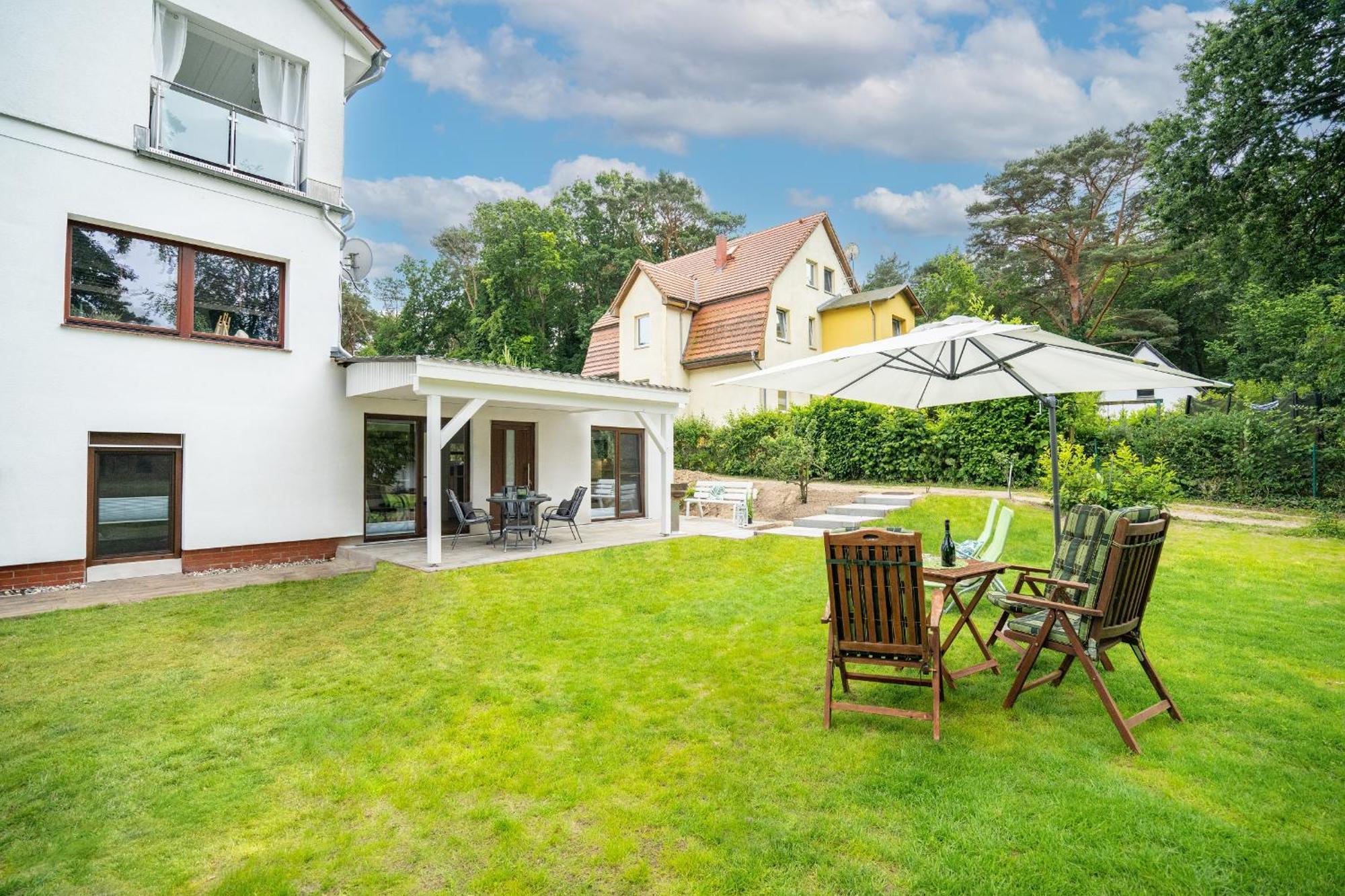 Gerhart-Hauptmann-Strasse 1A Ferienhaus Gartenidylle Kölpinsee 外观 照片